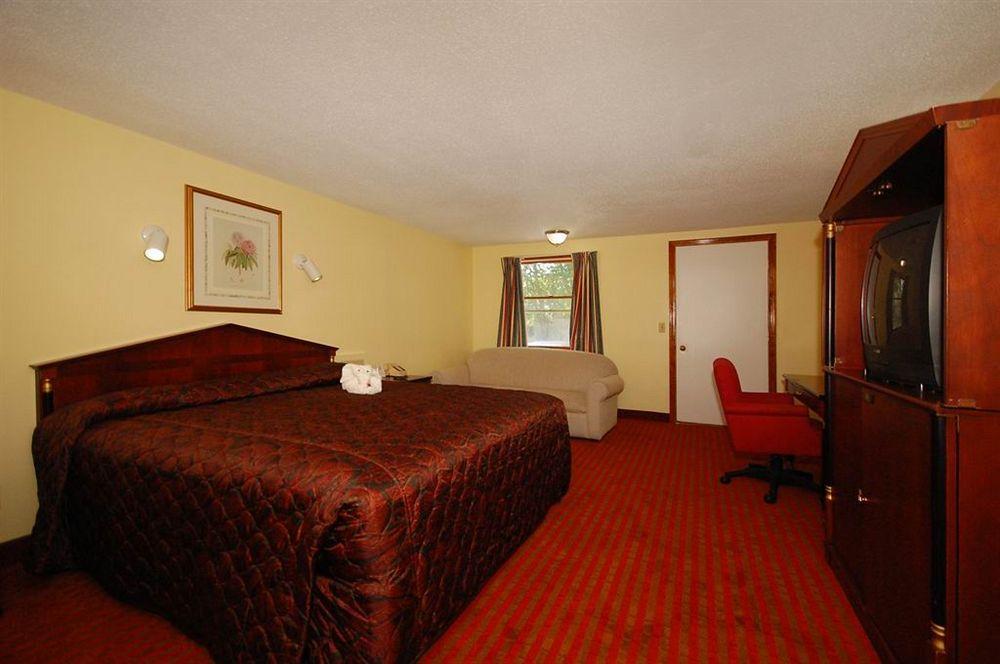 איסטהאם Captains Quarters Motel & Conference Center מראה חיצוני תמונה