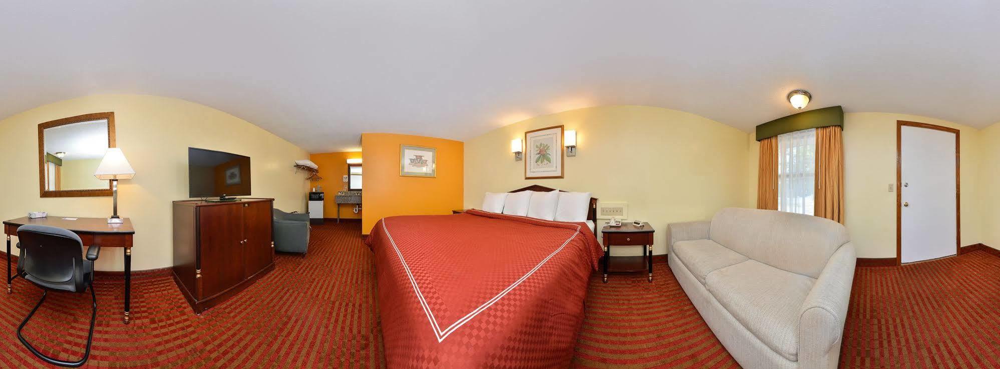 איסטהאם Captains Quarters Motel & Conference Center מראה חיצוני תמונה